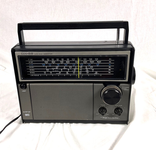 Radio vintage realistica shack - vintage,