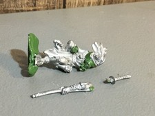 A24784 RACKHAM CONFRONTO