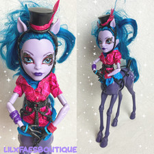 Bambola Monster High Avea