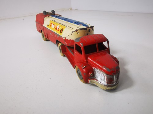Camion citerne total - citerne,