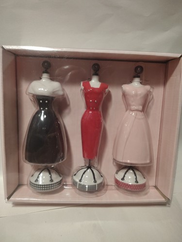 Hallmark barbie - hallmark,