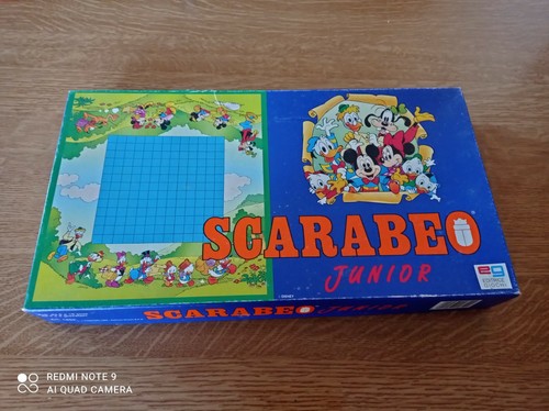 Gioco tavolo scarabeo d - gioco,
