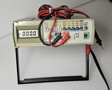 Multimetro digitale da banco