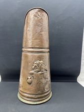 Antico secchio porta ombrelli