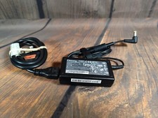 Caricabatterie adattatore