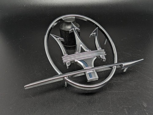 Maserati tridente logo - dx,