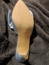 Lulu's Slip In shoe With Bow