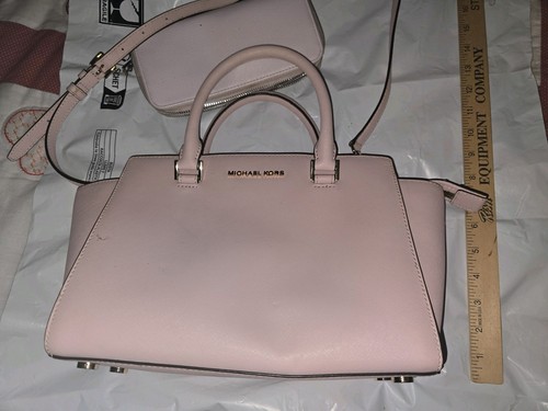 Michael kors medium leather - michael,