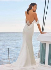 Pronovias Aubrey, Size 8