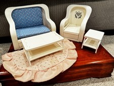 Set mobili in plastica effetto