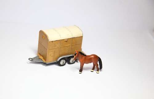 Corgi 102 rice pony - corgi, rimorchio