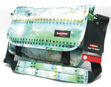 Borsa a tracolla Eastpak EK077