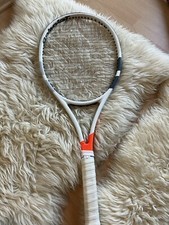 Racchetta da tennis Babolat Pure Strike VS Tour 295g L2, crepa nel cuore della racchetta