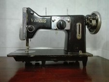 macchina da cucire,neraVINTAGE con tavolo ferro legno vendo anche separatamente