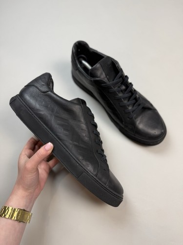 Scarpe sneakers basse
