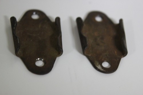 Coppia ganci epoca 900 per - di,