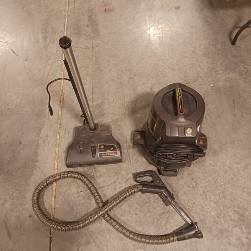 Rainbow series vacuum - e,
