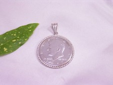 CIONDOLO ARGENTO, MEZZO