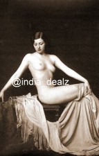 Foto di nudo in bianco e nero