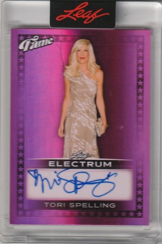 Tori spelling 2025 - tori, foglia