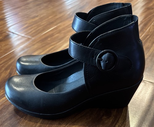 Dansko rebel wedge - rebel, mary