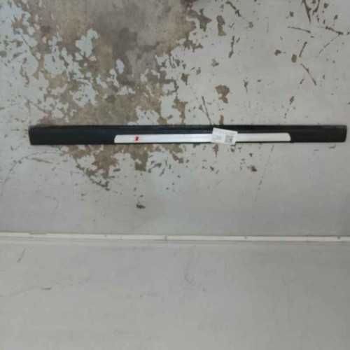 Modanatura battitacco ant - , sx