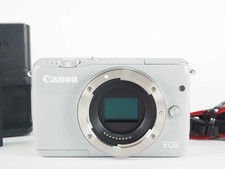 Canon EOS M10 18.0MP Fotocamera Digitale Mirrorless Solo Corpo Grigio...