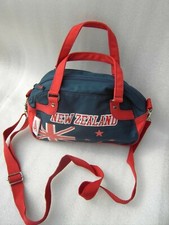 BORSA TRACOLLA CON MANICI SEVEN LINEA BANDIERE NEW ZELAND