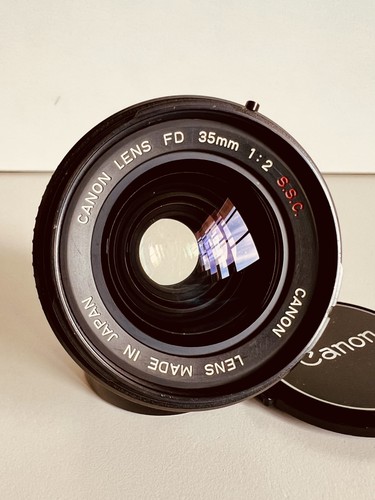 Canon 35mm - 35mm, f2