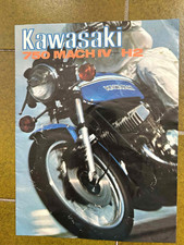 Vecchio depliant brochure della moto Kawasaki H2 750 Mach IV primissimi anni '70