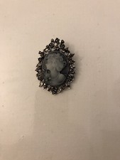 Spilla Vintage Con Cammeo
