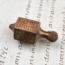 Toupie de comptoir en bronze
