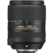 Nikon AF-S DX NIKKOR 18-300mm F3.5-6.3G ED VR retromarcia come nuova, 2 anni...