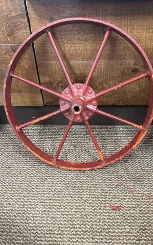 Antica ruota carro trattore - antica,