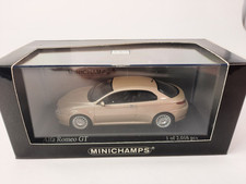 Minichamps Alfa Romeo GT Champagne Metallic 2003 1/43 400120325