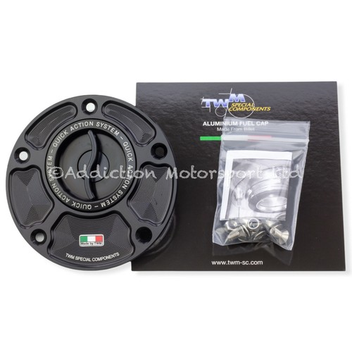 Tappo carburante nero azione