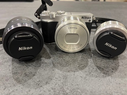 Nikon 667717 - j5,