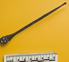 Antica spilla votiva romana -