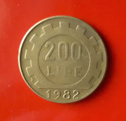 200 lire 1982 errore - lire,