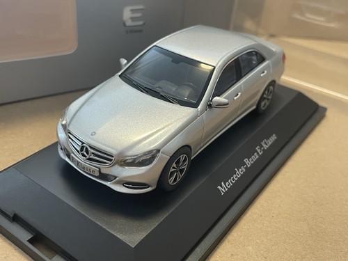 Kyosho 43 - (h-58), 1:43