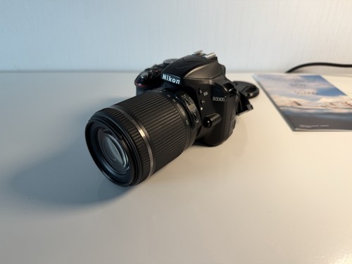 Nikon d3300 camera 200mm - nikon,