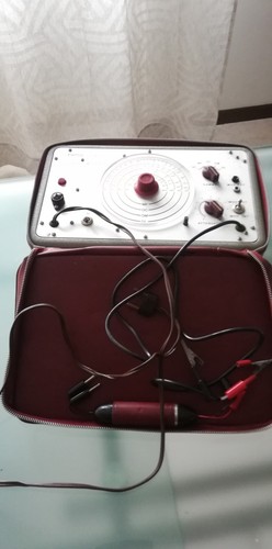Oscillatore modulato scuola - oscillatore,