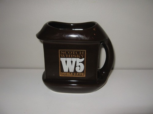 Scotch whisky marrone pub - w5,
