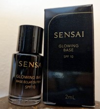 GLOWING BASE - BASE ECLAT DU