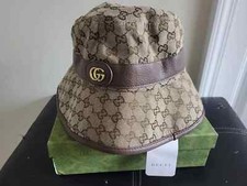 Cappello a secchiello Gucci