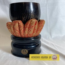 Soka Gakkai Buddista Rin Bell