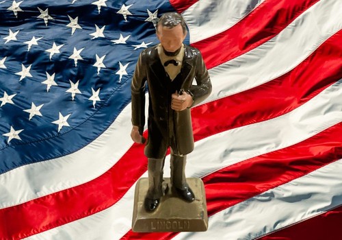 Figurina vintage louis marx - louis,