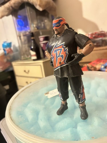 Wwe wrestling figure - wwe,