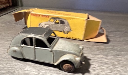Dinky toys ancienne - toys,