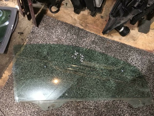 Vetro finestrino anteriore